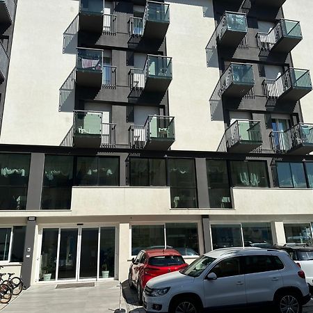 Hotel Tropic - Fronte Mare Riccione Exteriör bild