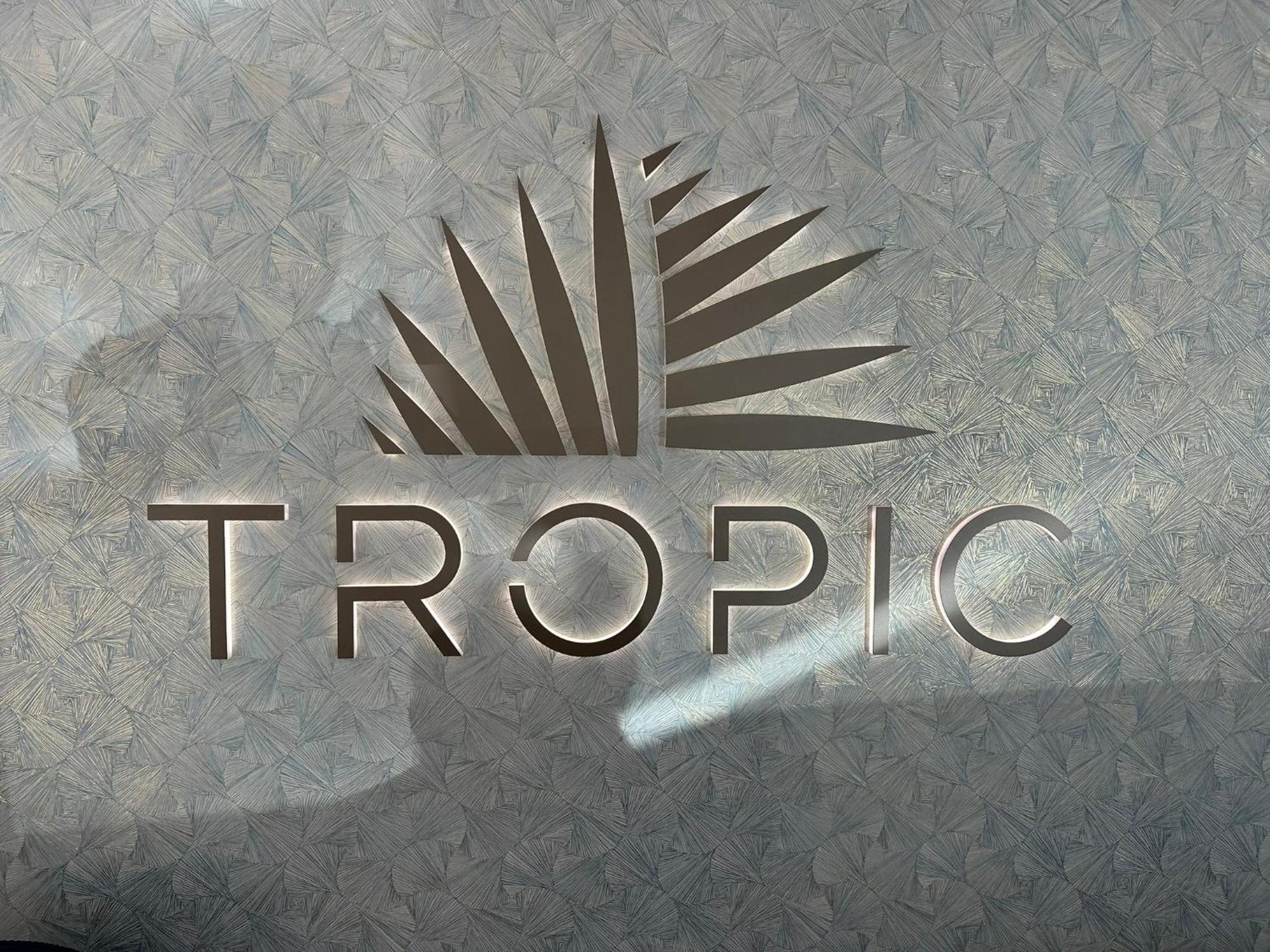 Hotel Tropic - Fronte Mare Riccione Exteriör bild
